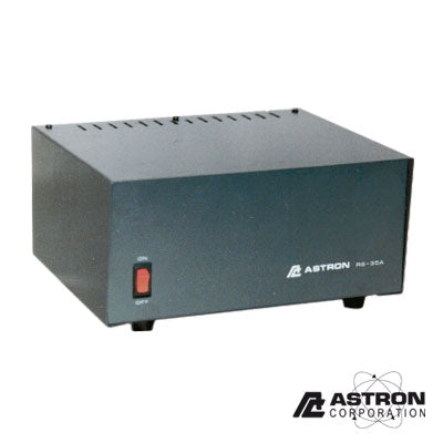 Fuente de Poder Lineal / 13.8 Vcc 35 A / Regulación Electrónica / Disipador Térmico / Voltaje Universal / Alta Potencia