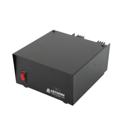 Fuente de Poder, 13.8 Vcc, 7 A, 96.6 W, Entrada 115 Vca, Regulación Electrónica, Disipador de Calor